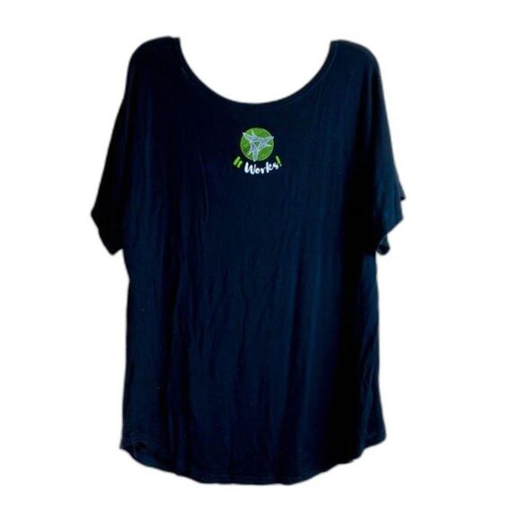 It Works Global Wrap Wrap Wrap Wrap Tee Shirt - Picture 4 of 7